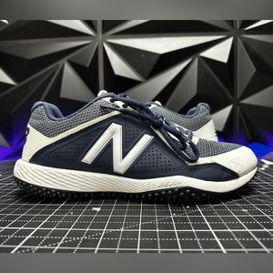 New Balance Turf Baseball / Softball Shoes size 7M / 8.5W